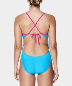 Nike Women's Solid Crossback One Piece Swimsuit 12 Nike Women's Solid Crossback One Piece Swimsuit