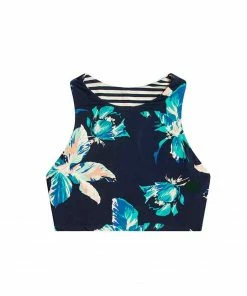 Carve Sanitas Reversible Top: Stargazer/Navy Stripe 17 Carve Sanitas Reversible Top: Stargazer/Navy Stripe