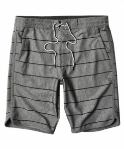 Vissla Locker II 19.5" Sofa Surfer Short Clothing